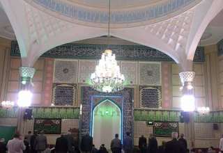 مسجد امام علی واقع در میدان پونک
