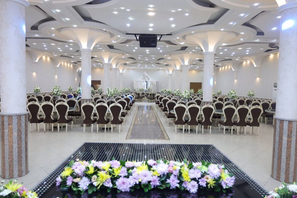 تالار قصر پارسیان