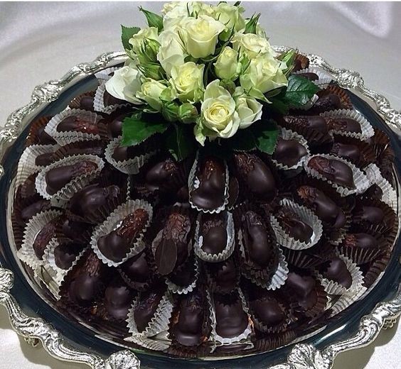 تزیین خرما با شکلات۲