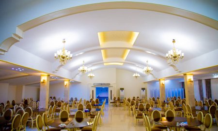 تالار پذیرایی عطار مناسب برگزاری مراسم ترحیم