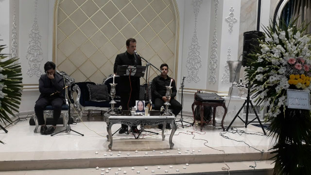 سخنرانی و مداحی در مراسم ختم