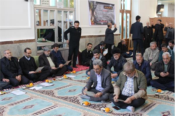 مراسم ختم در مسجد