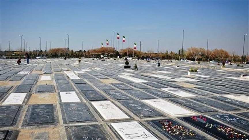 قبرستان بهشت زهرا آرامگاه مشهور در تهران